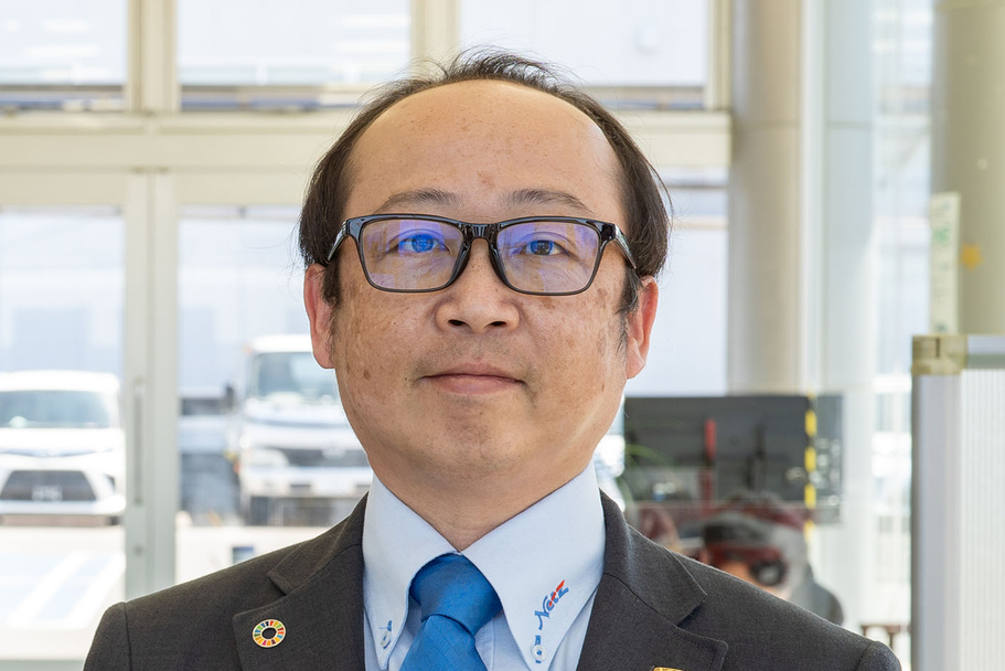 天童店副店長_川崎 真人